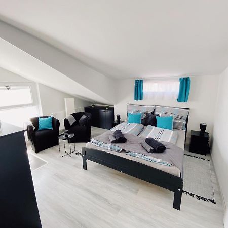 Tramini Apartmanok Eger Luaran gambar